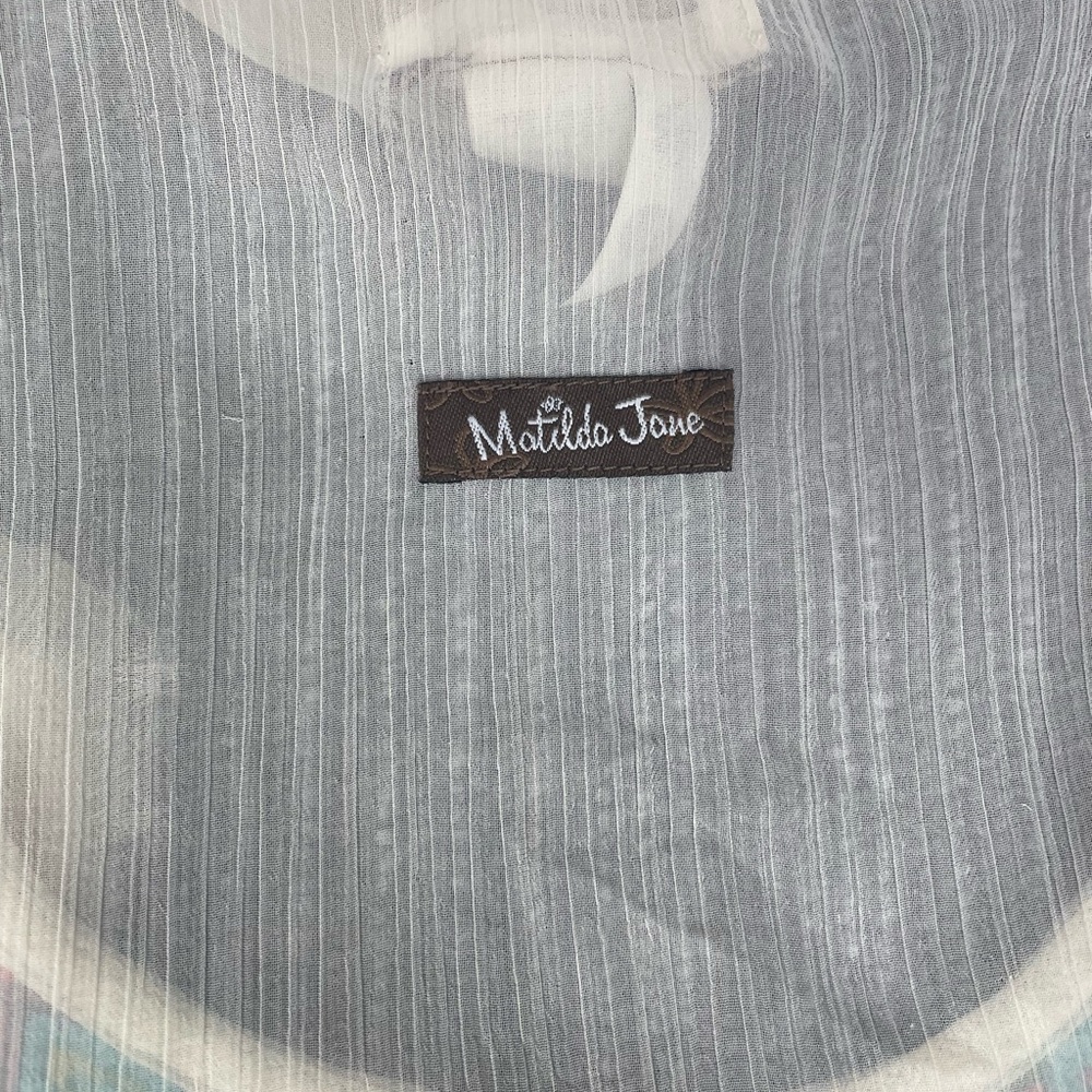 Matilda Jane Sheer White Sleeveless Tunic with Colorful Pattern - Picture 4 of 6